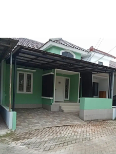 Dijual Rumah strategis MRT Lebak Bulus jl Cirendeu Pondok Cabe Ciputat