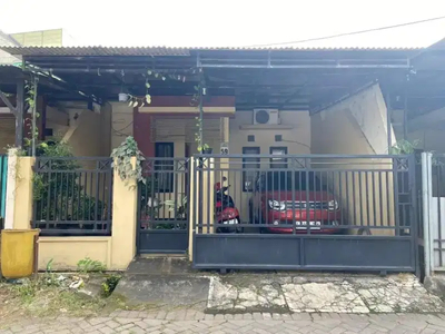 Dijual Rumah di Sukolilo Dian Regency dekat ITS