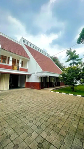 Dijual Rumah Mewah siap Huni di polonia Jakarta Timur