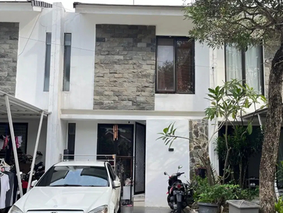 Jual Rumah Asri di Graha Raya Bintaro Strategis Harga Nego J-19019