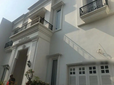 Jual Rumah Baru Dan Mewah Di Pulomas Jakarta Timur