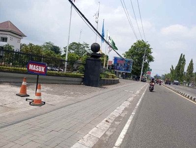 Pekarangan Pas Bangun Rumah Dan Kost Dekat Uty Jombor Shm P