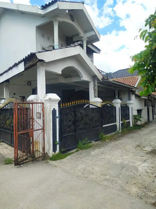 Rumah 2 Lantai HOOK, Klp 2 Wetan Ciracas Harga 1,1M - Nego Saat Survey