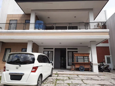 Rumah Bagus Pusat Kota Jalan Garut Kota Bandung