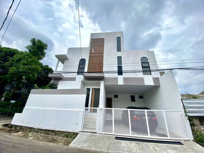 Rumah Baru Aesthetic Luas Di Kalijati Antapani Jl Jakarta Bandung SHM