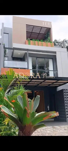 Rumah Cantik 3 Lantai Terravia Adora Primes