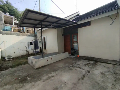 Rumah dijual di perumahan cigending Ujungberung BUtuh Cepat