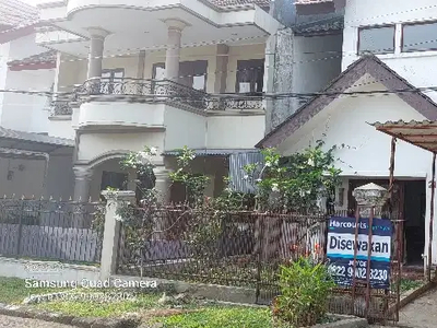 Rumah Disewakan 2 lantai di Danau Bogor Raya