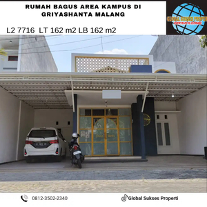 Rumah Siap Huni Ada Beberapa Perabot Dekat Area Kampus UB Malang