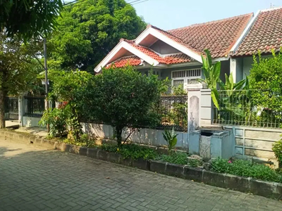 Rumah Strategis di Mangun jaya Bekasi,Tanah Luas dan Lebar