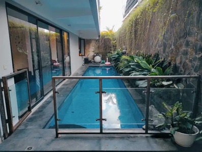 villa cantik Dalung pengilian Bali
