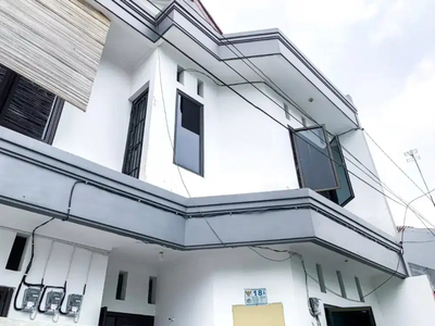 Dijual rumah kost produktif di Jalan Asem baris Tebet