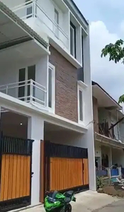 Rumah kos dijual di Malang Inden 15KT Income 270jt Sigura2 UB UIN UM