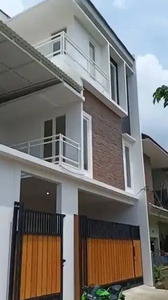 Rumah kos dijual di Malang Inden 20KT Income 600jt Sigura2 UB UIN UM