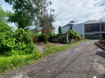 Tanah 300m2 di canggu brawa Lingk Villa