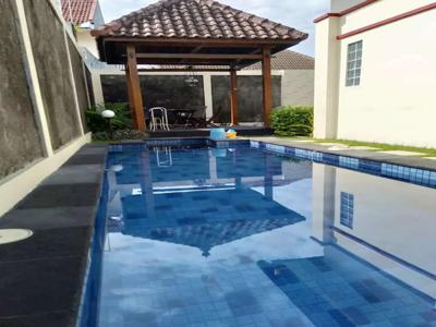 Swimming Pool Homestay Dekat Perum Jambu Sari Jogja
