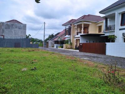 rumah maguwo dijual tipe 80 dekat kampus UNRIYO jalan tajem