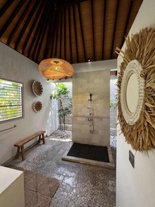 2 Bedrooms Tropical Design In Prime Area Berawa