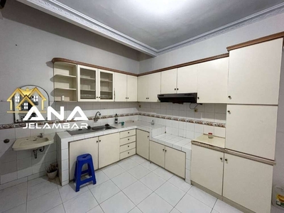 ANA RUMAH UK 7X16M DI KOMP KAVLING POLRI JELAMBAR ra