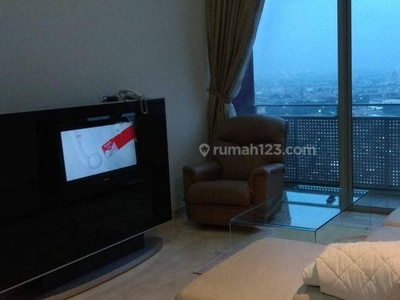 Apartement Apartement The Summit 2 BR Unfurnished Bagus