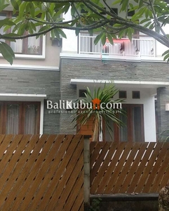 BALIKUBU. COM AMR-075 For Yearly Rent House 3 BR di Bali Arum Jimbaran