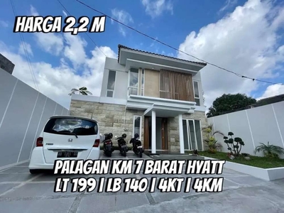 Barat Hyatt Dijual Rumah Modern Area Jl. Palagan km 7 Sleman