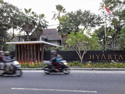 BARAT HYATT REGENCY 5 Menit Sleman City Hall, Tanah SHM Jogja