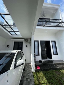 DI JUAL RUMAH BARU 2 LANTAI BUNGA RESIDENCE