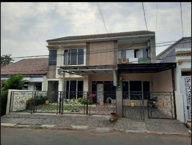 Dijual Rumah 2 Lantai di Jalan Utama, Bukit Cimanggu City, Kota Bogor
