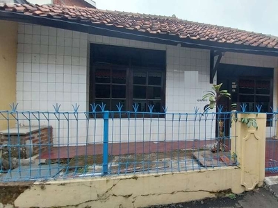 Dijual rumah 500 jutaan di Perumahan Antapani Kota Bandung dekat Griya