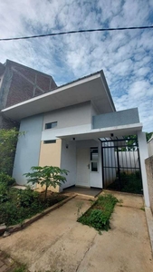 Dijual rumah baru lokasi strategis 200m ke jalan raya Citeureup Cimahi