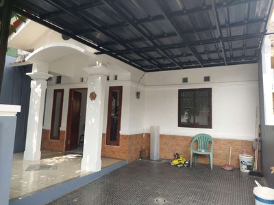 Dijual rumah bebas banjir di Bumi Indah Tangerang bisa KPR J-18275