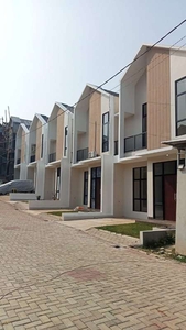 dijual rumah cluster 2lt SHM dekat stasiun KA dan tol BSD