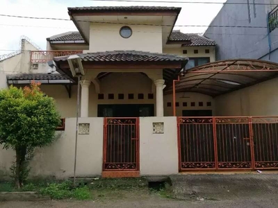 Dijual Rumah Bagus Siap Huni di Jurang Mangu Dekat Kampus STAN Bintaro