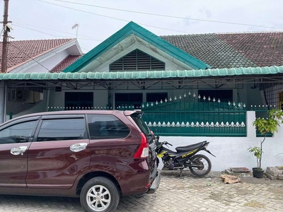 DIJUAL RUMAH JALAN BRIGJEND ZEIN HAMID KOMPLEK DAMAI INDAH