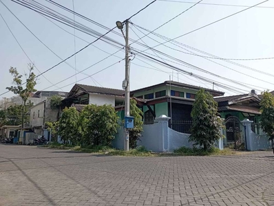 DIJUAL RUMAH KOST DI JALAN SIGURA-GURA, KOTA MALANG