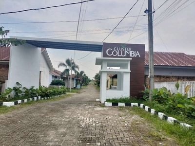 DIJUAL RUMAH LUAS TANAH 8,5x17m