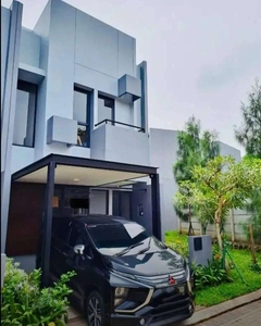 Dijual Rumah Murah 3 Lantai di Tabebuya BSD City Kondisi Siap Huni