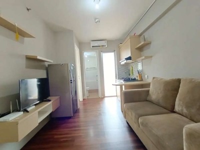 Disewakan 2 BR Furnish Minimalis Lantai Rendah Apartemen Bassura City