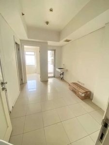 Disewakan Apartemen Green Lake Sunter 2BR Unfurnished