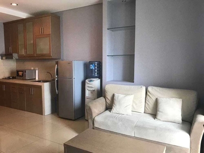 For Rent Apartment Thamrin Residence 1 Bedroom Middle Floor Furnished