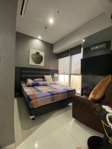 Fully Furnished 1 Bedroom Apartemen Taman Anggrek Residence