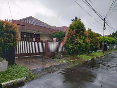 Jual cepat rumah tengah kota Bogor Baru