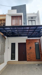 rumah 2 lantai kpr bank di bintaro