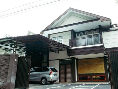 Rumah Cantik Siap Huni Di Cipaku Dago, UPI