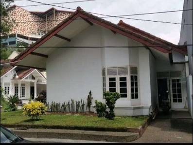 Rumah di Terawat di Cipaganti Kota Bandung