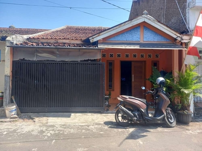 Rumah dijual cepat dekat dengan Sport Jabar Arcamanik Kota Bandung