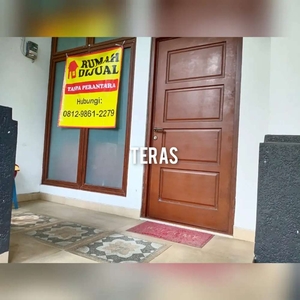 Rumah dijual di Grand Cimandala