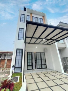 Rumah Modern Minimalist Cinere