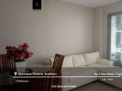 Sewa Apartement Thamrin Residence Low Floor 2BR Full Furnish View Pool